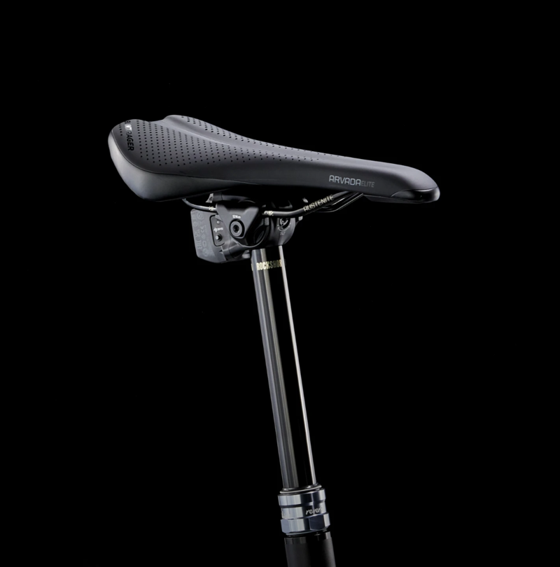 Trek Slash 9.9 XX AXS Gen 6 Full Suspension Mountain Bike 2024 in Argent Drizzle-9